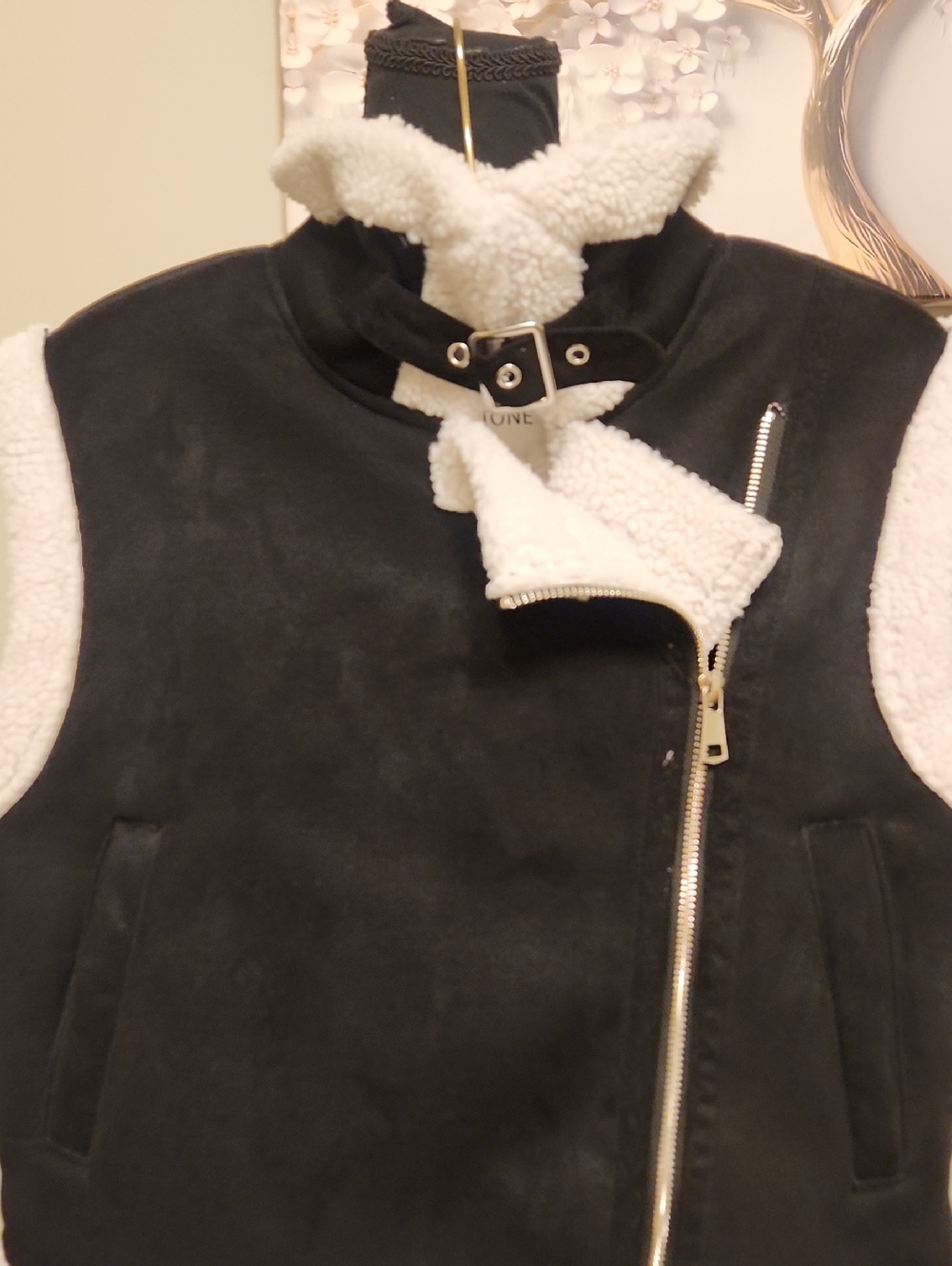 Women’s Black Shearling-Trim Moto Vest
